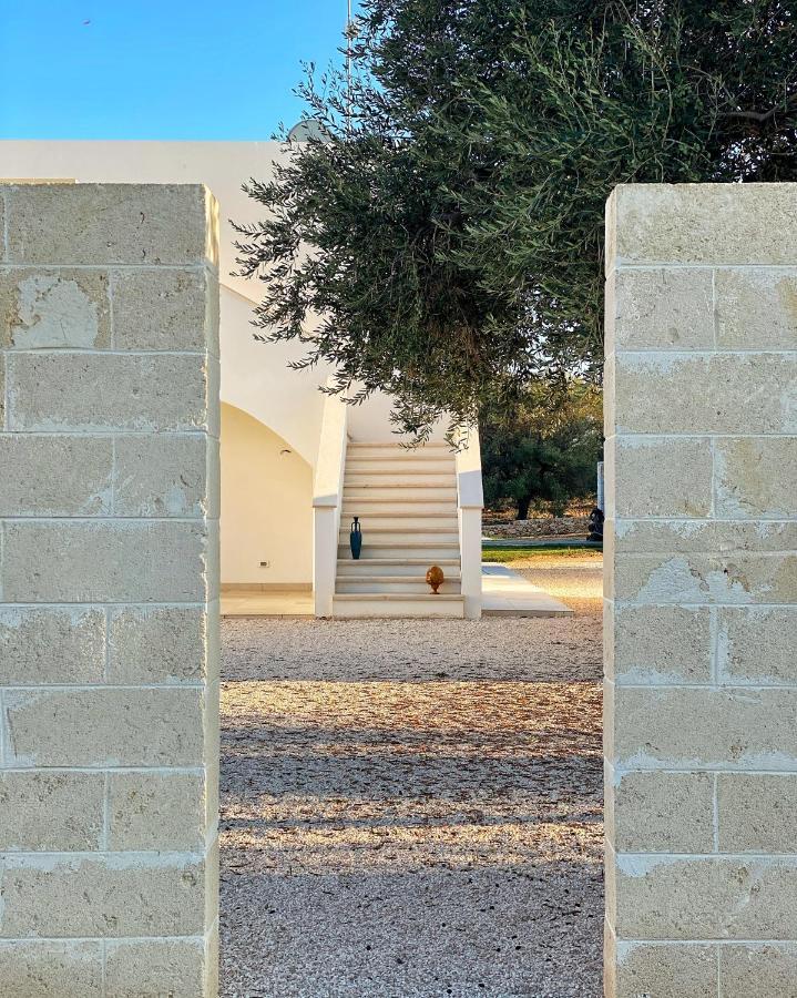 לינה וארוחת בוקר Serranova Dimora La Scaledda מראה חיצוני תמונה