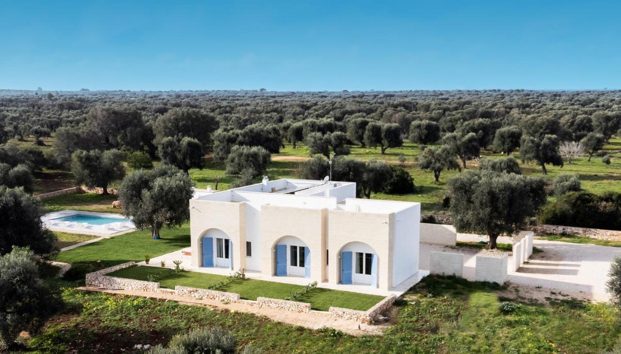 לינה וארוחת בוקר Serranova Dimora La Scaledda מראה חיצוני תמונה